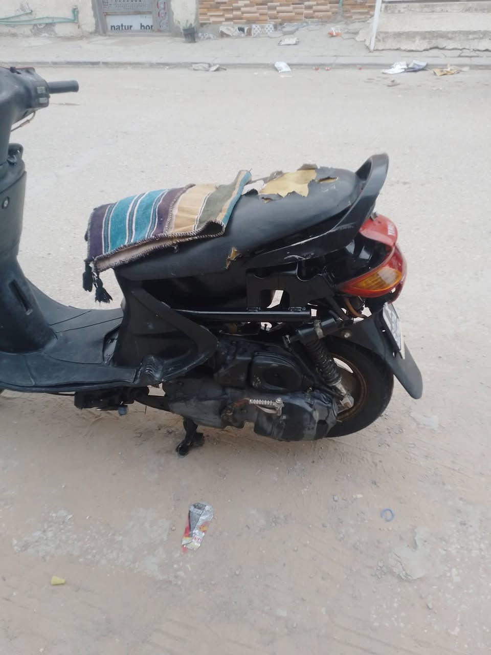 السلام عليكم دراجه فراشه للبيع نظيفه كلش كهربائيات كله شغال الدراجه عايزها باتري مكينه ناعمه شلعه معدل دراجه نظيفه كلش مكاني النجف حي الوفاء السعر مناسب هذا ‏‪رقمي‏‪***********‬‏
