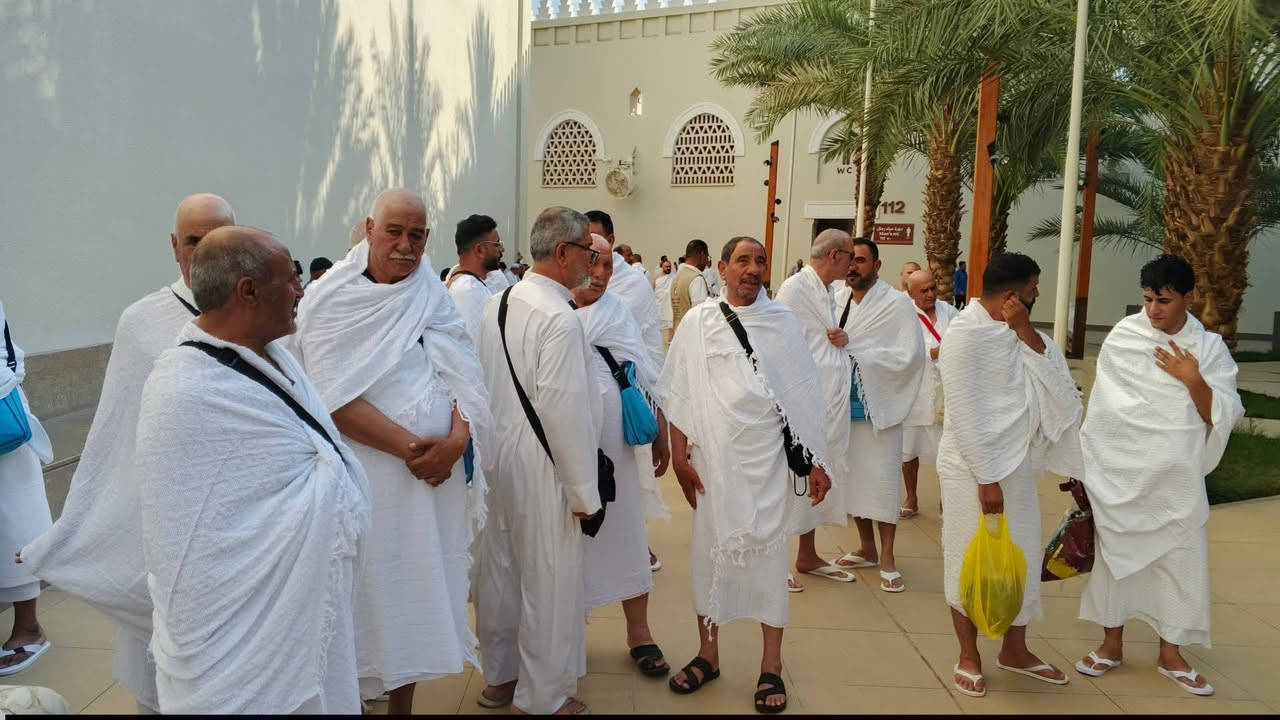 🌙 بسم الله الرحمن الرحيم
✨ اللهم صلِّ على محمد وآل محمد ✨
🕋 مكتب الكرّار لنقل المعتمرين
عمرة رجب وشعبان 2026
عمرتان في رحلة واحدة
🚍 براً
▪️ 950,000 دينار نقداً
▪️ 1,200,000 دينار أقساط
✈️ جواً
▪️ 1,900,000 دينار نقداً
▪️ 2,100,000 دينار أقساط
🍽️ بوفيه مفتوح (ريوك – غداء – عشاء)
🗓️ مدة الرحلة: 10 أيام
📅 موعد الرحلة: 15 / 1 / 2026
📍 السماوة – حي العسكري
قرب جامع الإمام علي (عليه السلام)
📞 للحجز:
أبو مرتجى ***********
كرار الزيادي ***********
✨ سارعوا بالحجز… المقاعد محدودة
