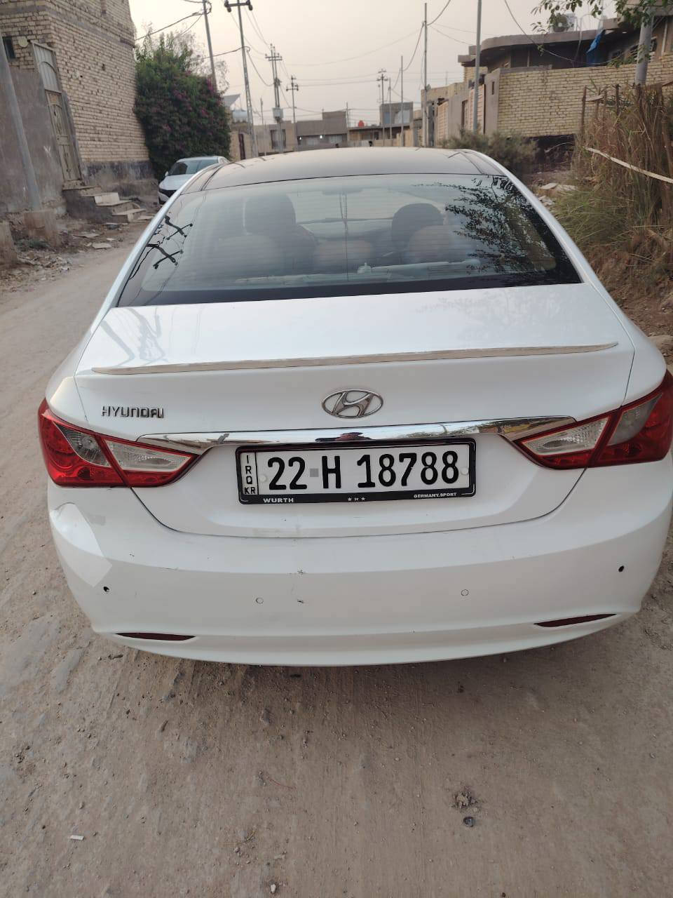 سلام عليكم.
لبيع سوناتا 2011 خليجي ومكفول من الصبغ بس بيه جاملغ بدل بدون ضربه
السيارة فول الفول اعلى فئة بل سوناتا 
1. بنرامة 
2. بصمة 
3. كشنات كهرباء 
4. كشنات جلد 
5.شاشة‏‪ 
6. كامرة 
7. تحكمات 
8. مري شفط+ اشاير بل مري 
تبريد قطعتين 
كير محرك صدر تخم تاير تبريد تدفئة كلة وضع الشركة 
اعلى فئة بل سوناتا 
مكان القادسيه قضاء الشاميه/***********/
