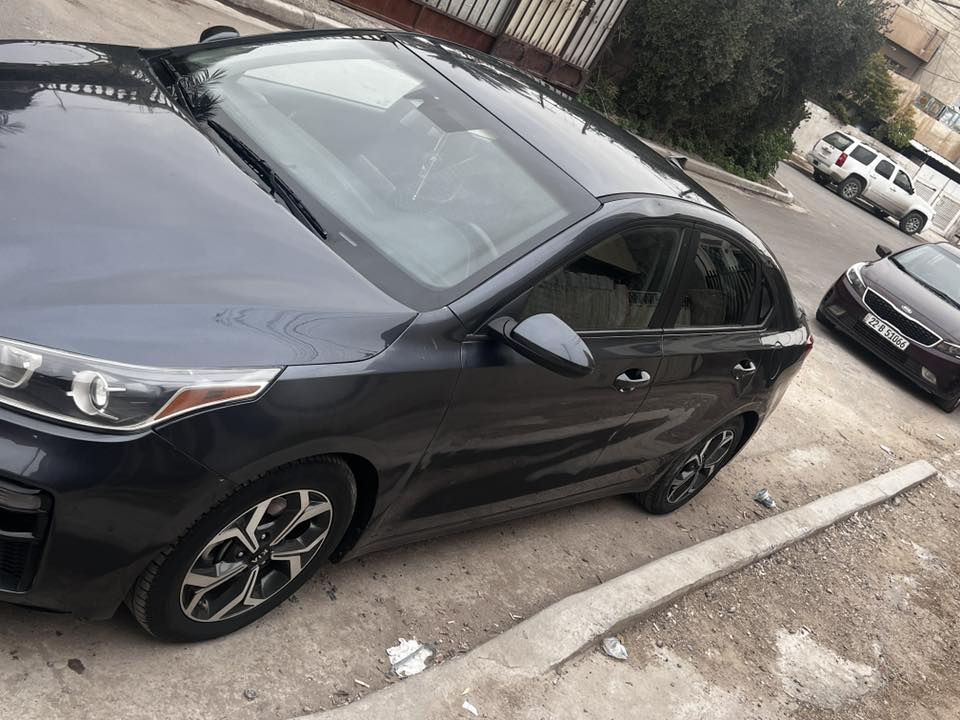 كيا فورتي. 2020  محرك 2000 دوش المرغوب
وارد امريكي ماشية 53600 ميل و قابل للزيادة 

نص فول 

كامره دوارة وتكمات ستيرن فول 

رادار امامي 

مانع اصطدام امامي 

تحديد مسار 

قيادة ذاتية 

كشنات مخمل 

شاشة تدعم ابل كار بلي و اندرويد اوتوا

رقم انگليزي بغداد 11 

ثلاث مودات قيادة sport-smart -normal 

مثبت سرعة 

نظام مانع انزلاق ABS 

بلوتوث -اوكس -usb

بيها صبغ. البنيد و نصف الجاملغ الخلفي الايمن 

و الباب الخلفي الايمن كلير فقط 

ايرباك ستيرن طاك 

مكان السيارة بغداد الطالبية 

السعر : 130$ و بيها مجال 

للتواصل : ***********
