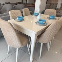 ميز طعام • ٦ كراسي • قابلة للتمدد