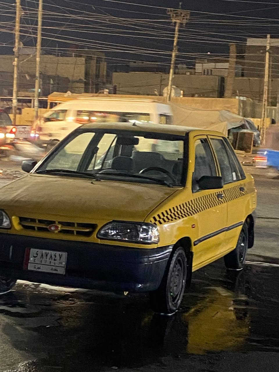 السلام عليكم سايبه موديل 2013 سياره جديده كبل لشارع لا تبديل وشواصي انضاف سياره احلا من صوره كلشي شغال سياره تخم تاير صدر جديد باتري جديد سياره كلش نضيفه أسعر 35 رقمي *********** واتساب فقط
