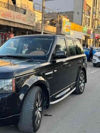 رانج روفر سبورت 2013  مكينه العادي المرغوب  طبعاً رانج معروفه موصفاته ...