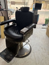 كرسين • للبيع
