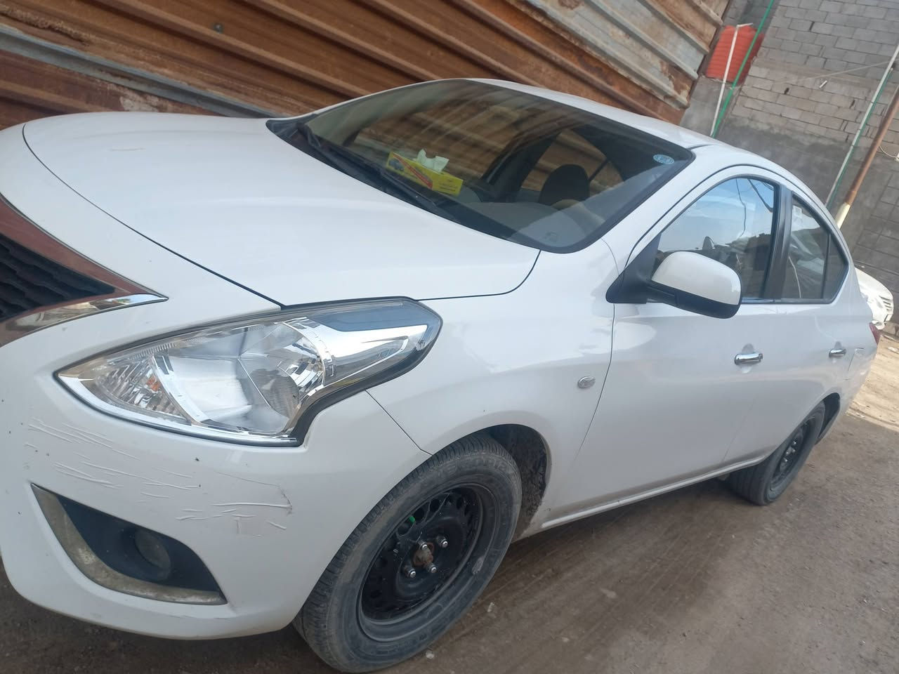 نيسان سني مديل هندي ام البليله الزركه 2024 سياره كفله ما عده زلوق بل دعاميه سياره ماشيه 40 الف البصره الجزيره قرب جسر خلد السعر  22 بيهي مجال حك الجيه  السياره  احله من الصوره نضيفه ***********
