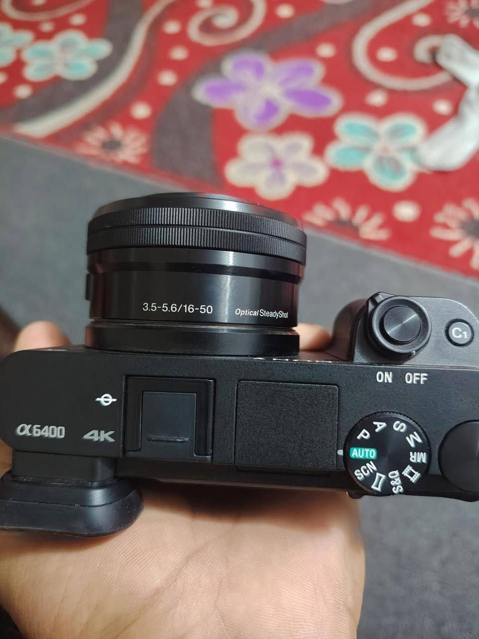 كامره سوني للبيع بعدهي جديد قبل فتره ماخذه ما بيه اي شخط
*********** اخذته 1150جديد قيم بل يرضي الله
