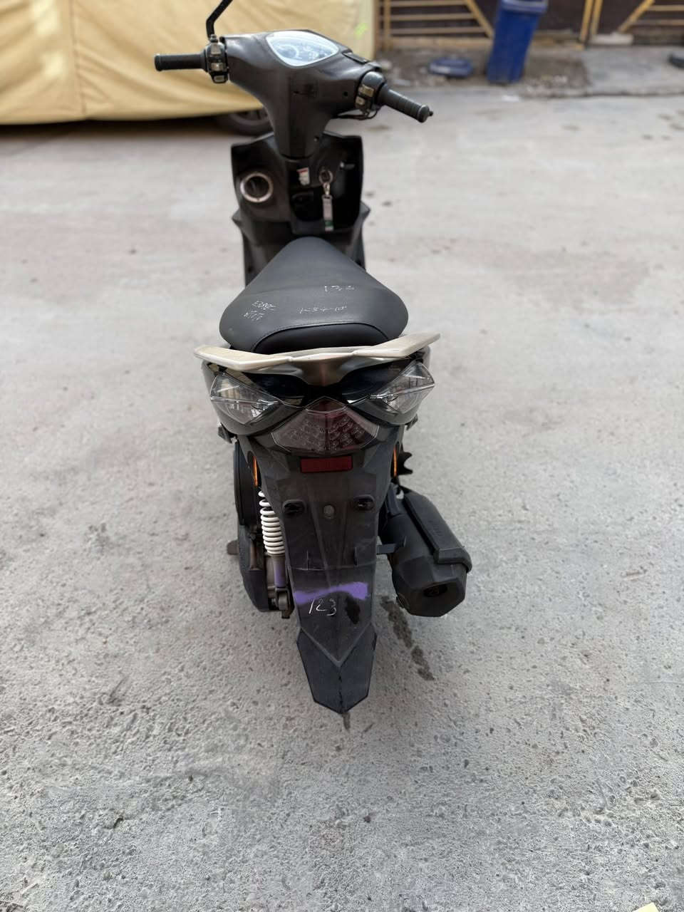 دراجه ماكس حديث نوزل نضيفة كلش برغي ممفتوح بيها مكاني الخطيب الزراعي السعر خاص رقمي ***********
