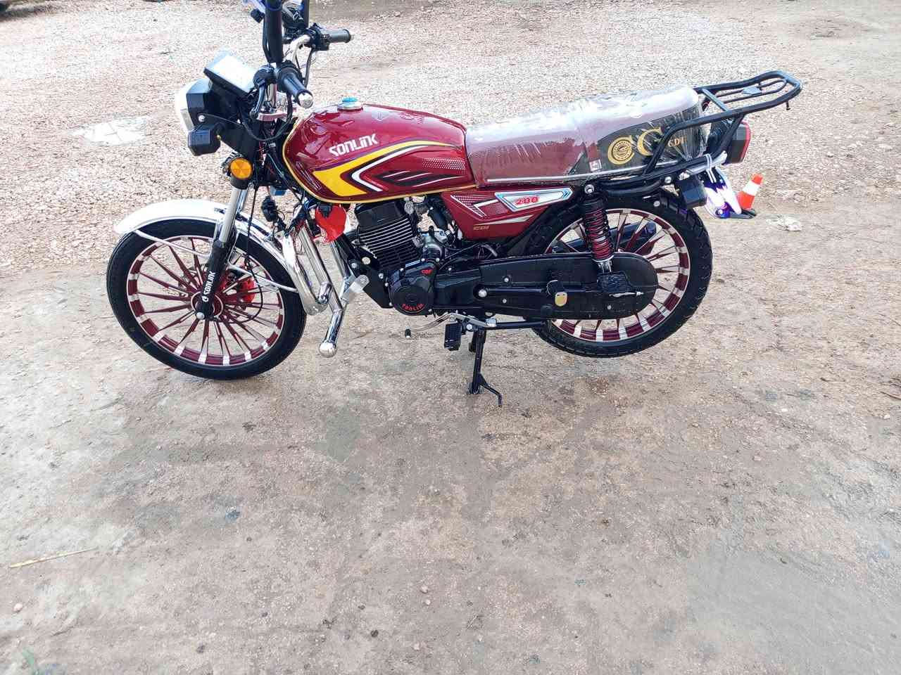 السلام عليكم لبيع سولنك موديل 25 محرك 200 ضاغطه وزنجيل السعر 950


**إذا كنت صاحب هذا الإعلان وتريد حذفه لأي سبب، رجاءا أرسل رسالة إلى الدعم الفني**