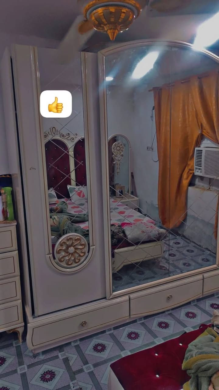 سلام عليكم
غرفه تركيا للبيع مكلف بنشره 
سعره 500بكانه عزه الجديده 
*********** وبيه مجال
