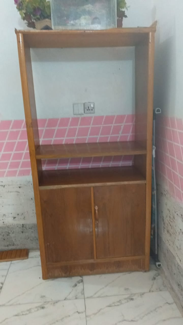 السلام عليكم ورحمة وبركاته غرفه عراقيه نضافه مو فول بس والله زينه قيم واني حاضر محموديه


**إذا كنت صاحب هذا الإعلان وتريد حذفه لأي سبب، رجاءا أرسل رسالة إلى الدعم الفني**