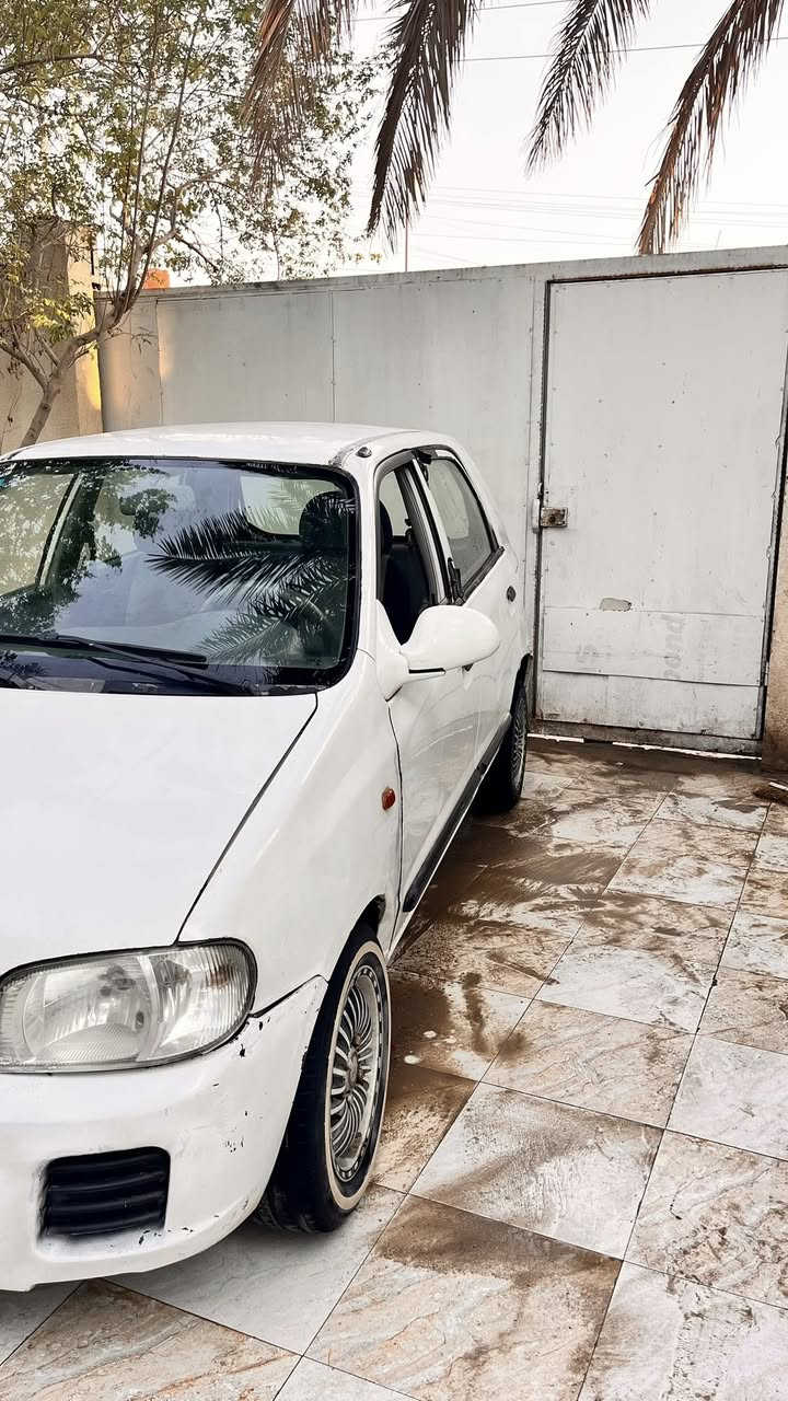 سازوكي التو 2009 رقم مميز بيع او مراوس سياره خير من الله مكينه كير حلوات غير الدهن والبانزين ما صارف عليهة تحويل ثاني يوم كهربائيات كلهة شغاله من الطول للطول نكره سلف بكل وقت 4 سلندر محرك 1600 بيهة نقوصات بسيطه سعر 35 او مراوس
