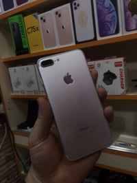 آيفون ٧ بلس • ٣٢ جيجا • بطارية ١٠٠%