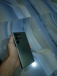 بسبب الوعود الكاذبه سامسونك s23 للبيع جهاز حيل نضيف مناقصه اي شي ذاكره...