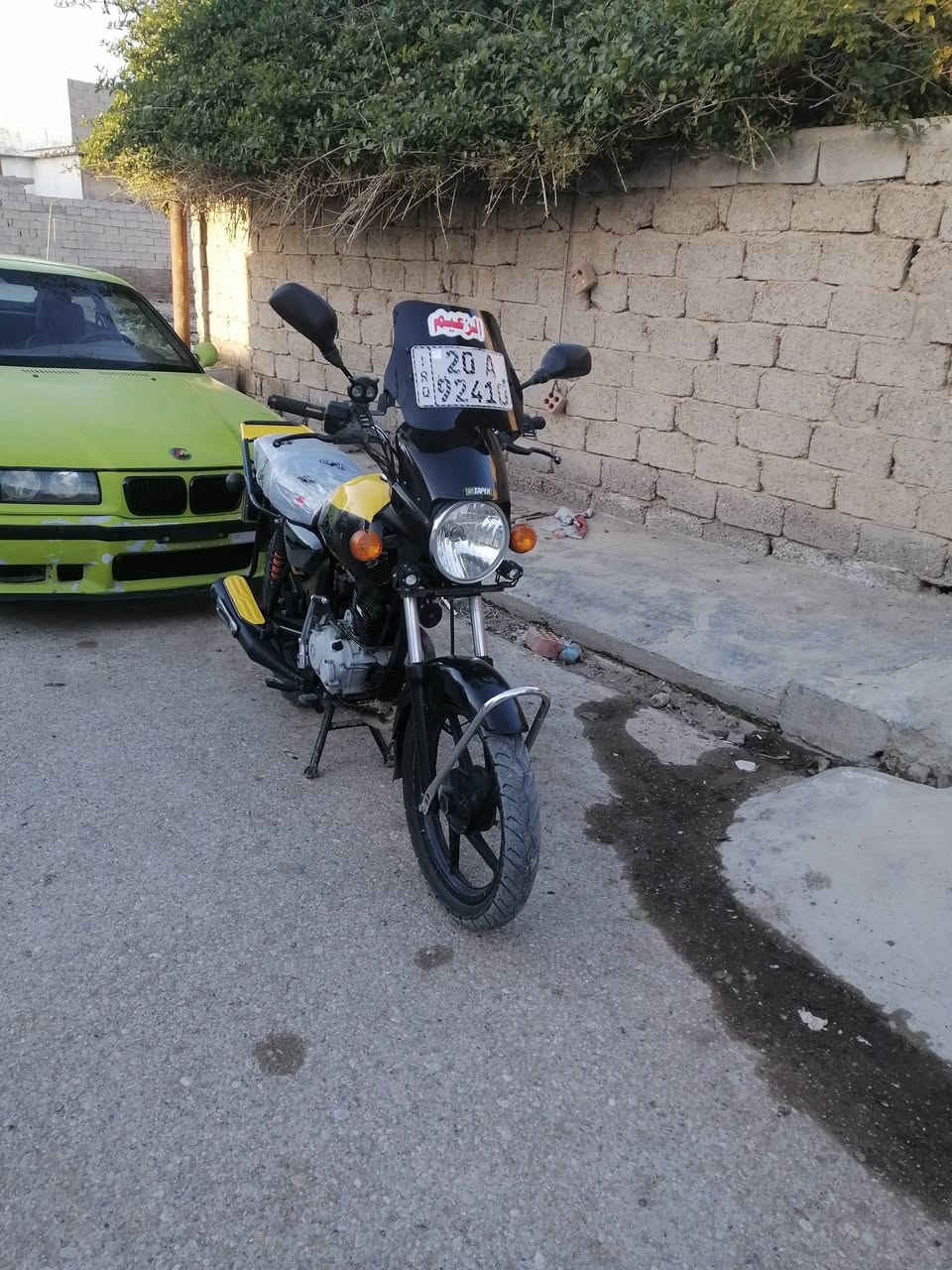 سلام عليكم دراجه بوكسر موديل ٢٠محرك جديد مرقم ديالى تحويل مباشر الاتصال ***********
