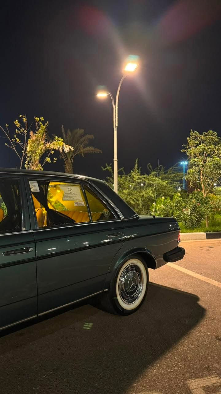 السلام عليكم .. مارسيدس E230 ابو جحيل موديل 1982 مكينه بلاديه عنكبوت قبق اسود السياره مصبوغه عام فقطط .. گير مكينه حداده تايرات كهربائيات كلهن بشرط .. تبريد شغال السياره جاهزززه من كل النواحي مكان السياره البصره للأستفسار ***********
***********
