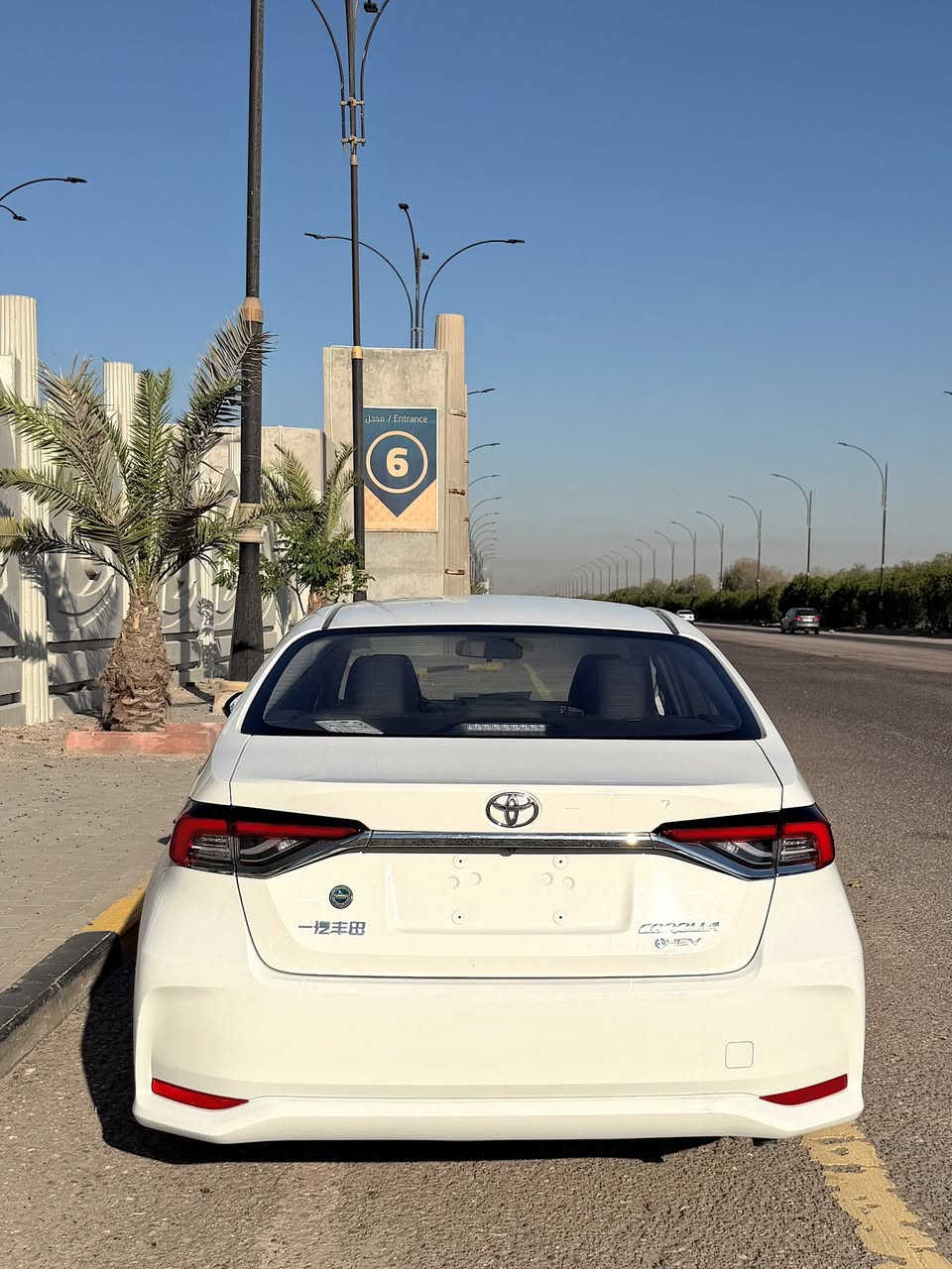 تويوتا كورلا 2025 هايبرد زيرو ماشية الف كيلو فقط بدون رقم بغداد الجديد تحويل مباشر السيارة فول مواصفات 1/1 كرسي عادي و داخل لون اسود جلد اصلي وفتحة السيارة مكفولة كفالة وابيع شرط السونار سيارة جديدة شرط زيرو السعر 152 ورقة و بيه مجال حك الجية ومكاني بصرة.

للتواصل 
***********
