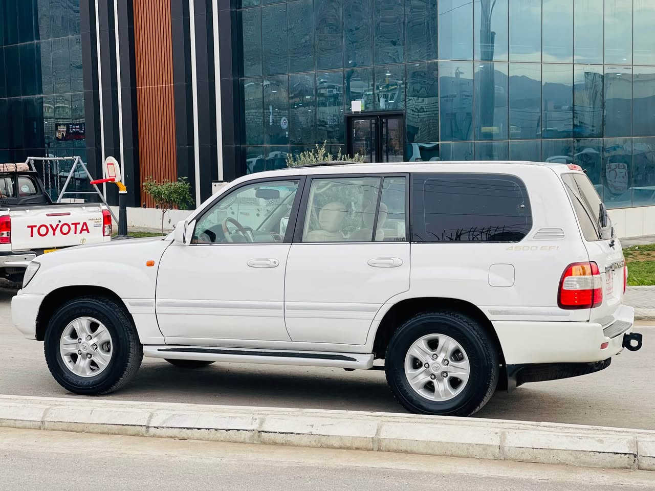 مۆنیکا 2003..فوول ماسڤات.v6
سڵاوی خوا لەهەموو لایەک..ژم/***********
مۆنیکا.2003.زۆر خاوێن ماوە تەوە 
سارەکە چوار دەورەی بۆیاخ کراوە تەوە
لەسەر جێ لەزگە لێدراوی نیە سەقڤی 
بەشەرت.سارەکە کارە بایتی هەمووی 
ئیش دەکات ناوە وەی زۆر پاکوو خا
وێن ماوەتەوە تابڵێی جوانە . گێڕو مەکینە بەشەرت
سحر/95مەجال/ژم*********** رانية, السليمانية
