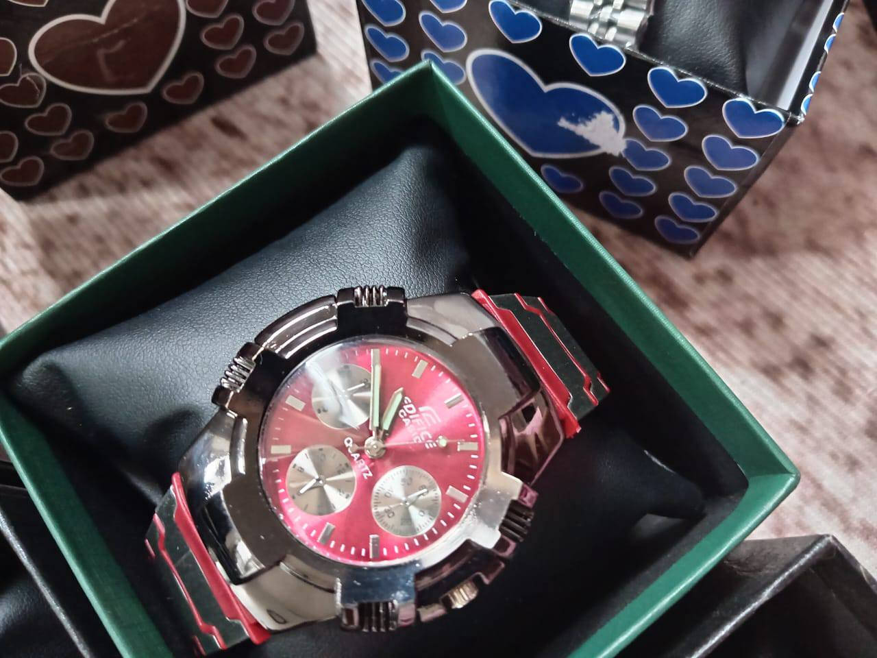 جمعة مباركة عليكم 
ساعات رجالية ونسائية كل صورة وسعرهه للتواصل واتساب 7766270194 توصيل متوفر لكل محافظات


**إذا كنت صاحب هذا الإعلان وتريد حذفه لأي سبب، رجاءا أرسل رسالة إلى الدعم الفني**