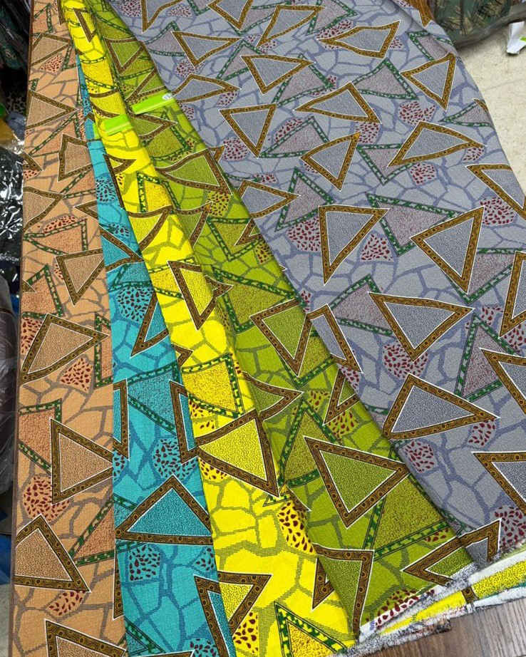 مرحبا زبائنه الكرام عرض جديد 🚕😍🚕#تخفيضات  #اقمشة 
/كريشه مشجر  الواان💥💥💥/
درزن يحتوي 15قطعه ب الوان  ونقشات  مختلفه 🔥🔥

لسرعه تثبيت الحجز ع الواتساب  ***********📞📞
 
او زورونا بغداد الشورجه سوق الاقمشه قرب مصرف الرشيد 🥰🌹

#أقمشة #تخفيضات #فولو #جملة #اقمشة #تخفيضات🌹😍 #جملة👑 #خياطة #ملابس_نسائيه #مشاهير #دشاديش_نسائيه
