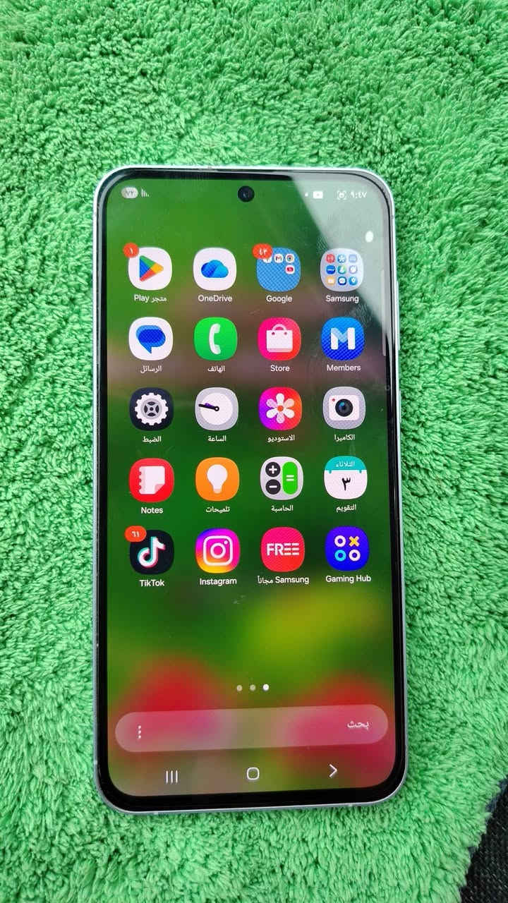 سلام عليكم ورحمة
تلفون مستخدم جديد جدآكفاله من الزلف A55
5G
ذاكره256 الجهاز استخدام شخصي كفاله عامه أغراضه كامله كارتون اوكيبل  سعره 350الف كربلاء
***********
اوبل عافيه عل ياخذه
