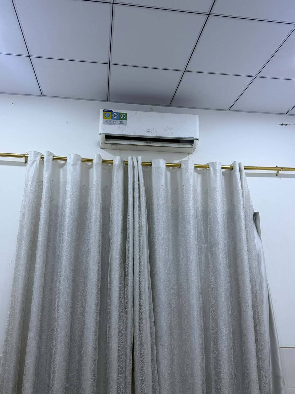 ***********سبالت ابو طن نص واحد 300لف غفل بدون مداهرا لا تنقشني بعد ***********
