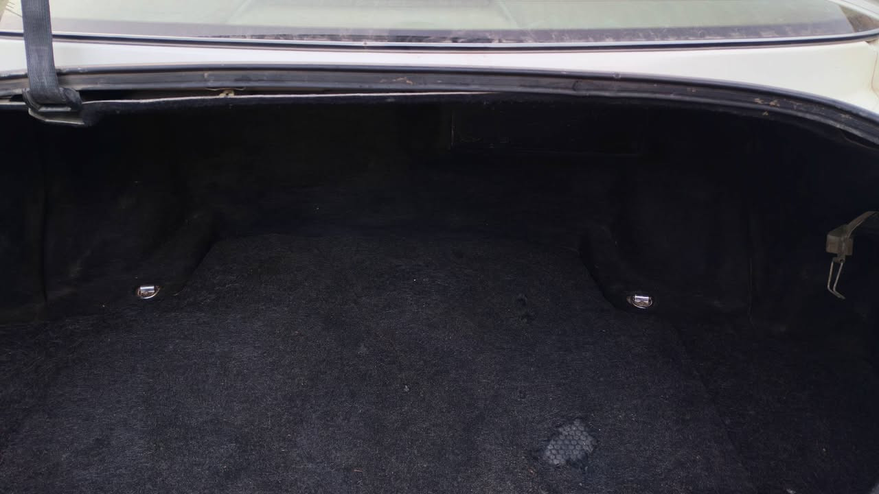 السلام عليكم
شاهينه / تويوتا كراون 2004 رقم بصرة الماني / فتحة 3 دكم شاصي 82 / مكفولة من الكص و نقل الجثة 

السيارة معلاية 2014 مدفوع كمركمهه و ماشين بالمعاملة باقي خطوتين بالمرور لاستكمال الاجراءات

بيع مستعجل لضروف خاصة
التفاصيل على الخاص (اتصال + واتساب)
***********
