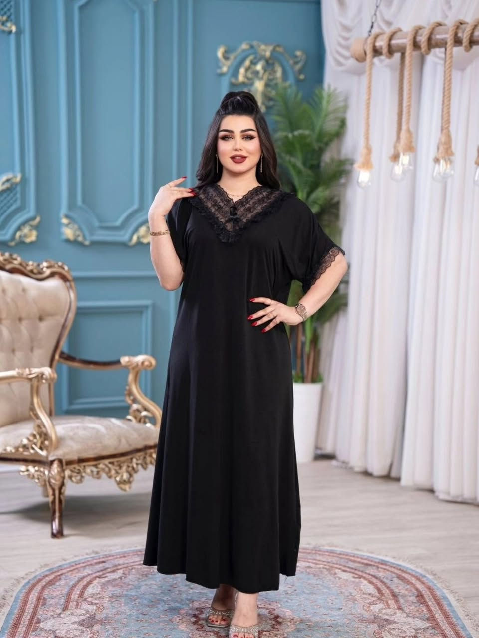ميدي نسائي كلوش✨
خامة زبدة تركي  مع تول ناعم سواد فاحم 🧵

فري سايز حد ٩٥
سعر  10.000 الف 💸

توصيل جميع المحافظات 🚚
//*********** //
#ملابس_نسائيه #ماركات_عالميه #العراق
