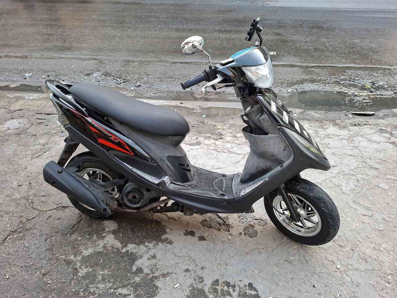 ماكس عدله للبيع دراجه تخبل مشيها وشلعتها قويه تايرات ويلاكب ابو 50الف شاده الثكيل فقط الكفرات تجاري لين مكسورات مالتها والوياله الاصليه موجودات هم وياها كابريتر الاصليه بيها هم قفلها 500الف اليحب يشتري هلا بي العنوان بغداد جديده رقم الموبيل ***********
