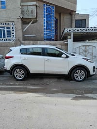 سبورتج 2019 وارد امريكي بيه بابين صبغ عكس سايق سياره جديده ماشيه 98 ال...