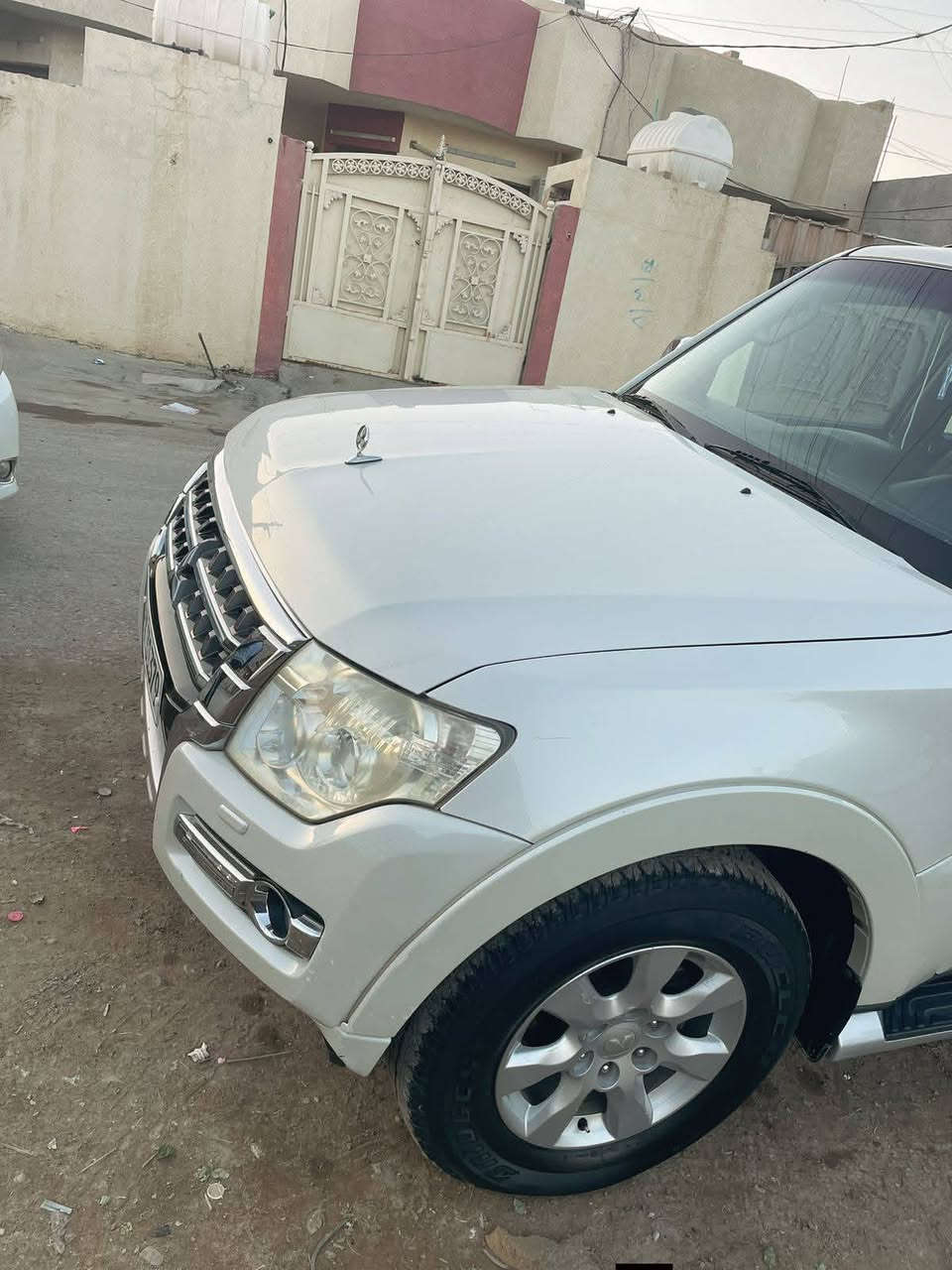 باجيرو  2015 حبتور 
فول مواصفات (فتحة _مري شفط_٣قطع تبريد) 

كفاله عامه من الصبغ والتبديل والبارد

رقمها اربيل 

هزه جديدة

سنوية ل2030
سيارة صدرها جديد وبيها تخم تاير جديد
ماشية 160
السعر188وبيها مجال
العنوان بغداد _ الانتصار _ قرب مرور الحسينية

***********
