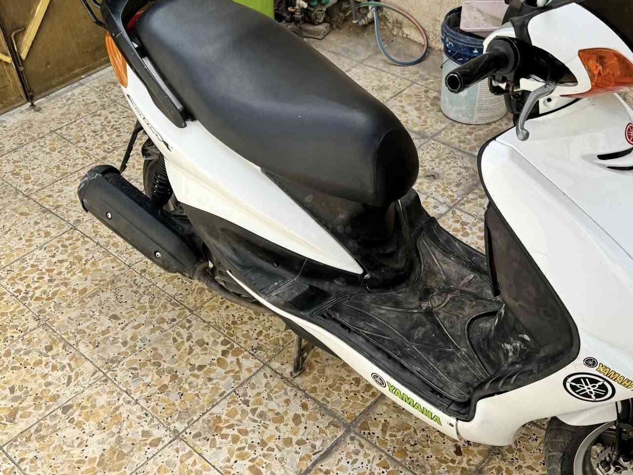 ‏سلام عليكم دراجةسكنز نظيفة كلش محاور بشكل احترافي بوشه وسستم 63 جات أمامي خلفي جدد طبق هدر جديد شو جديدة تايرات جدد كهربائيات كلها شغالة ￼ رايده أب 650 وبيه مجال حك جيتك بكاني بغداد حي العامل رقمي ***********
