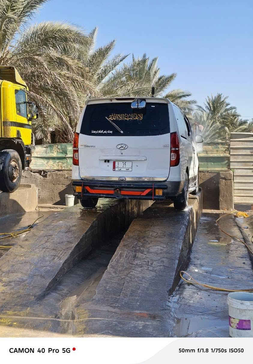 السلام عليكم
مكان السياره بابل 
2009 مسكر مكينه 12 سبلاين قبق اسود تحكم فول بيانو تدفئه بالكشنات داخلها مرتب مراوس فقط مع 2009 او 2008 محور ***********
