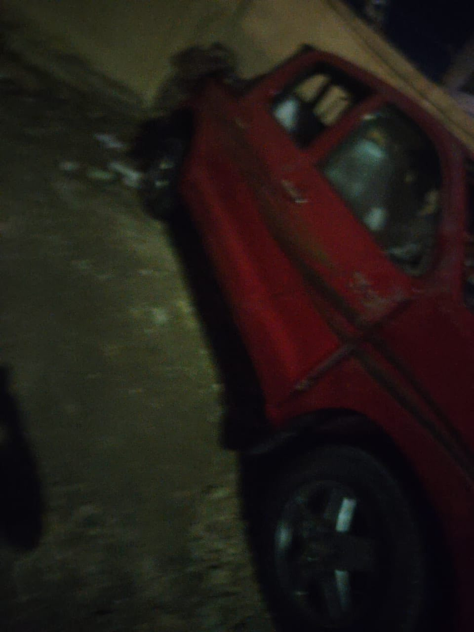 سلام وعليكم البيع بيكم 2015على حادثه حادث بيبان 2وتكمه جهت السايق سابقن سياره مكفوله وصار بيها حادث صفحت اليمنه يصير بيها بارد وجهيه مابيها شي بدي مابي شي فقط بيبان وتكمه والباقي صليم العنوان بصره قضاء الهوير/السعر تصل وتدلل ***********
