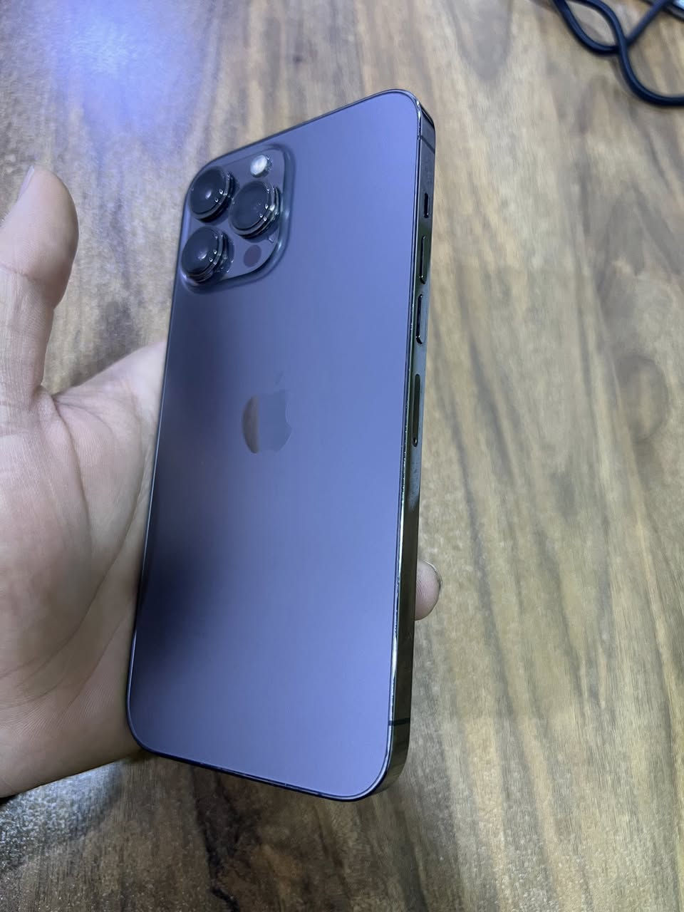 ايفون ١٣ برو ماكس نضافه فول
نورمان ما مفتوح ضد مي ما يعبر هواء
((ذاكره ١٢٨))
((بطاريه٩٥))
نموذج mتك
السعر ٦٣٥ بي مجال حكا جيا 
اتصال***********
واتسب ***********
مكاني موصل ايسر حي وحده
