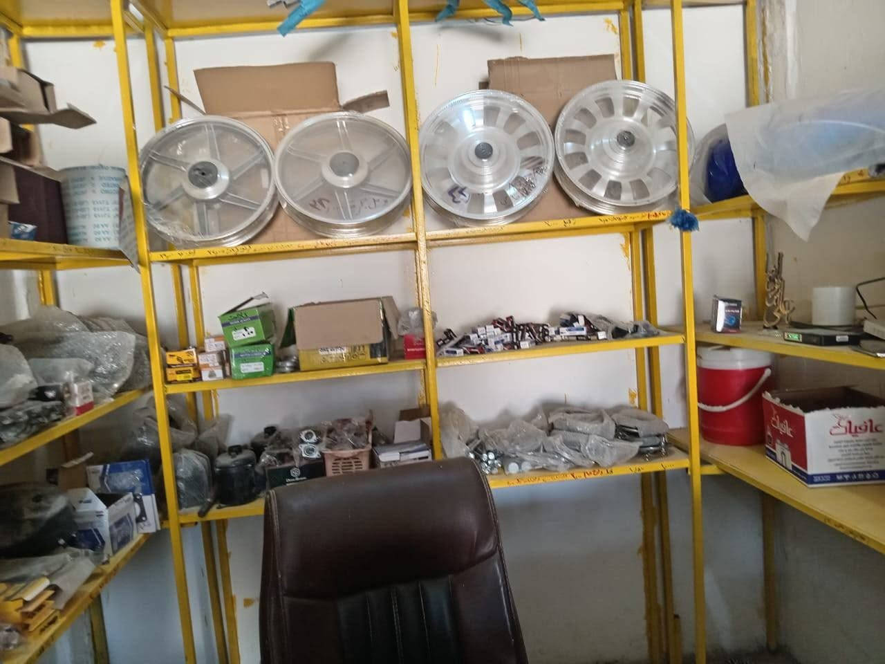 يفوف حديد للبيع المكان حلة الرقم ***********/***********
