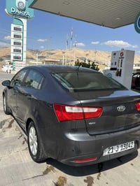 سەرەتا بە ناوی خوای گەورە کیاڕیۆ2012 بێ تەقە وڕەقە بەشەرر ڕەنگی نەوتی ...
