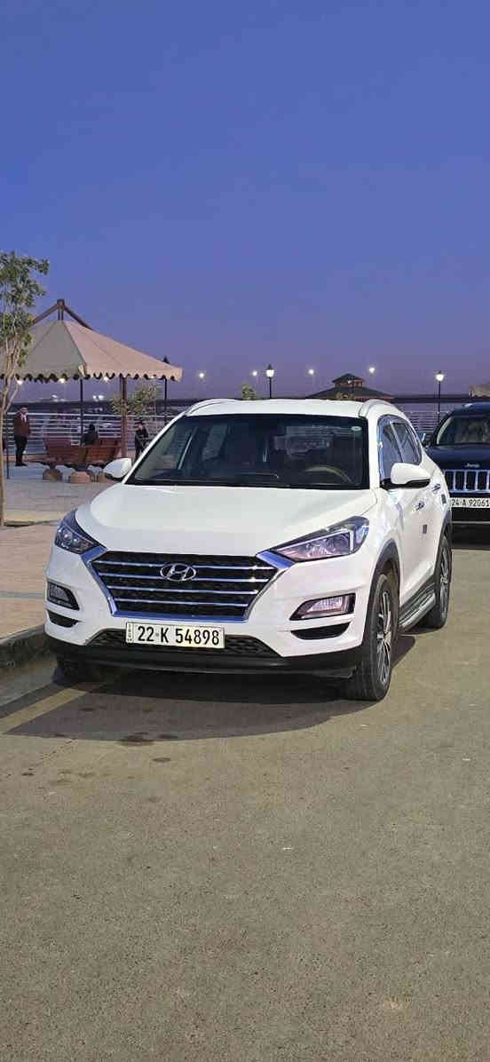 تكسون للبيع موديل ٢٠٢٠ خليجي كوري
ماشي ٨٤ الف 
بدون ضرر وضع شركه 
بصمه تشغيل .كشنات أمامي كهربائي 
٥ ويل كب 
السعر 225
للتواصل ***********
***********
المكان الموصل
