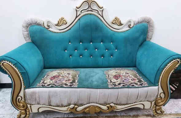 تخم للبيع عنوان
منطقة الكريعات 
نظافة واحد عراق صنع عراقي
 خشب جاوي
***********
