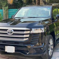 للبيع او مراوس عندي لاندكروز بريم 2024 لمتد لون اسود رقم اربيل بأسمي م...