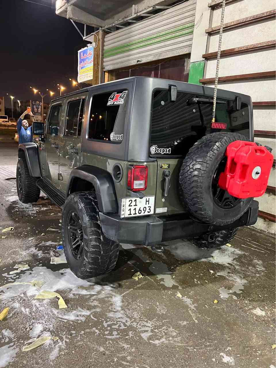 للبيع او مراوس بصالون  جيب رانكلر 2016 كير عادي رقم سليمانية تحويل راعيها بالبصرة حادث قطعه وحده جاملغ فقط والبنيد مغلف يحتاج صبغ ايرباك ضارب ومرجع سستم لونه رايح جاهزه كير محرك اكسلات دبلات فور ويل كهربائيات نوزلات وبلكات جدد حساسات كلهن مبدلهن ولا كلوب شغال صرفها كلش ممتاز تبريد شغال السعر 175 وبيها مجال ***********
*********** البصرة, العراق
