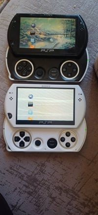 PSP Go • قطعتين • شاحن