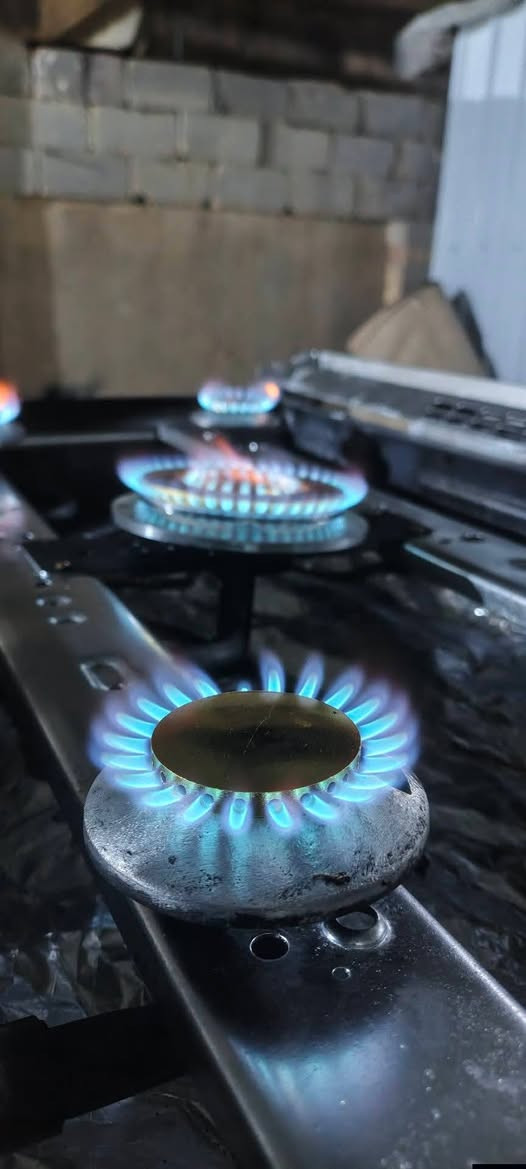 مصلح كافت انواع الطباخات تصل ونجيك البيتك وخلال ساعه يكمل طباخك***********
