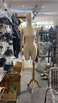 للبيع  07730575703