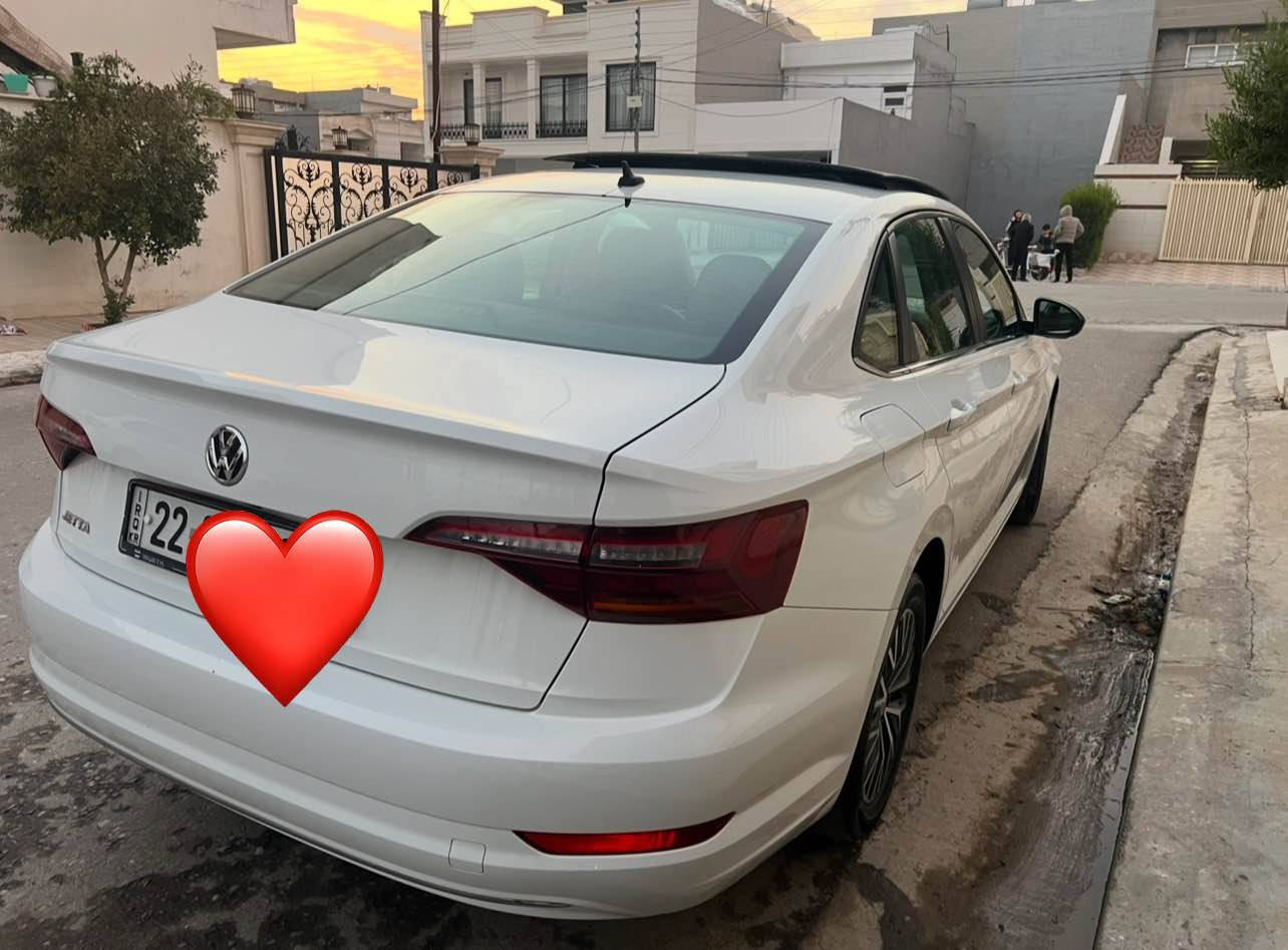 جیتە مواسفات ئێس ئی پانۆرامە بێ ئێرباگ بێ ژۆری رادێتەر بەوابە بیلادی سەیارەكە بێ سبوغە تەنیا هەندێك ملاحضەی هەیە جوابی نامە نادەم تیل بكە گەر مشتەری گۆرینەوەش دەكەم بە سەیارەك گرانتریش بێت ئاساییە لۆ 
تەفاسیل تیل بكە سەیارە بە چات ناكردرێ أربيل, العراق


**إذا كنت صاحب هذا الإعلان وتريد حذفه لأي سبب، رجاءا أرسل رسالة إلى الدعم الفني**