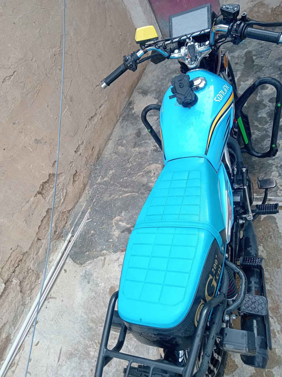 سلام عليكم. دراجه موديل 25 نضيف حيل ضاغطه وزنجيل بيع مستعجل 800 قفل بدون مانتعامل منفيس موجود *********** اتصال +واتساب
