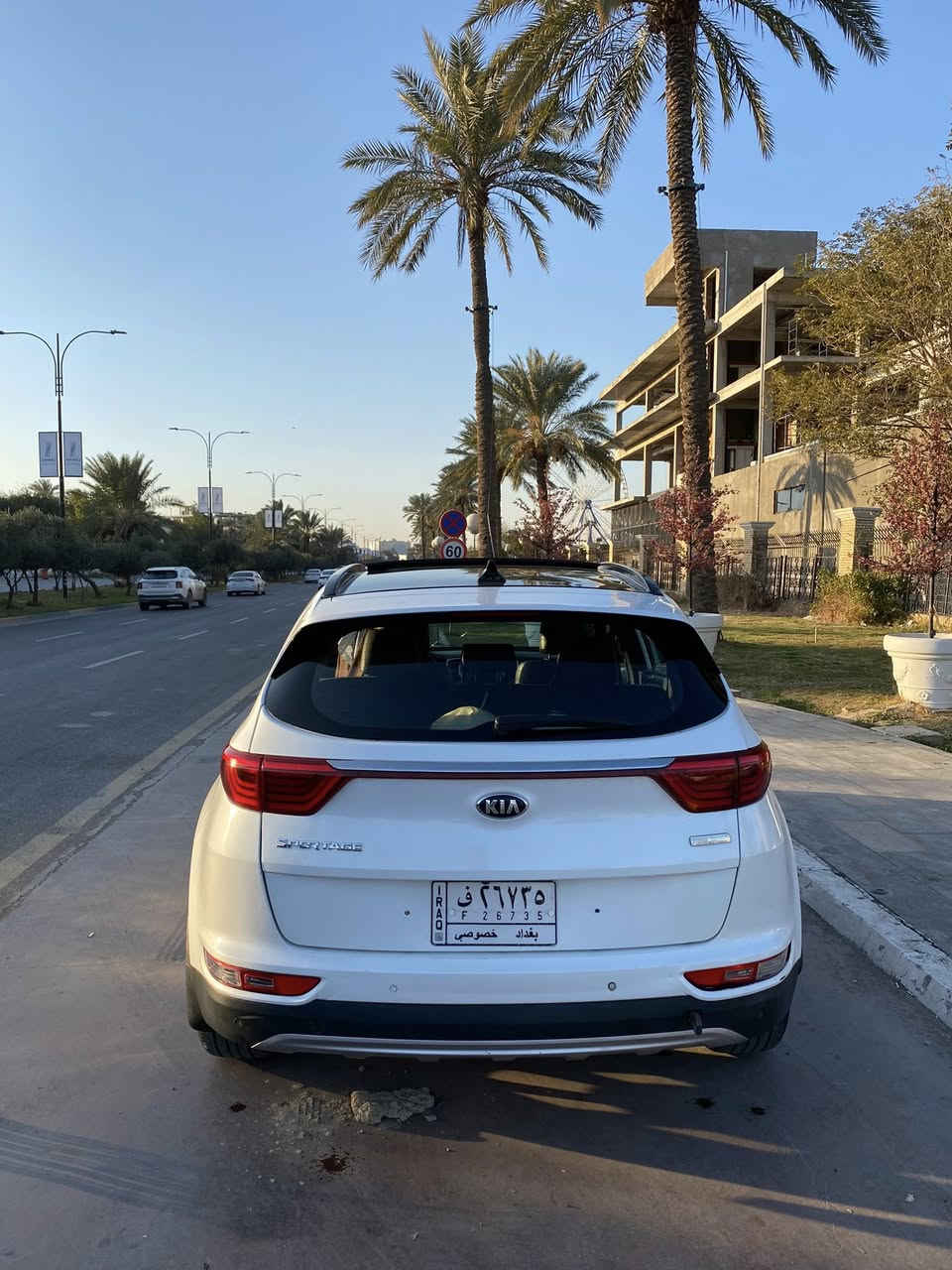 سبورتج 2019 فول امريكي نضيفة جدا بسعر مناسب
- بصمة
- ⁠بانوراما
- ⁠تدفئة كشنات - ستيرن
- ⁠رادارات
- ⁠حساسات امامية /خلفية
- ⁠كشن كهرباء + خزن ميموري
- ⁠كامرة
- ⁠دفع رباعي [ يشتغل وينطفي حسب الرغبة ]
- ⁠مانع اصطدام
- ⁠مانع انزلاق
- ⁠تحكمات ستيرن
-تحديد مسار
-جنطة كهرباء
وباقي مواصفات الفول معروفة 
ماشية 86 الف  

السيارة كلش نضيفة ومعتنين بيها من ناحية المشي والدهن والبانزين وغيرها

السعر 17400$ وبي مجال بسيط

***********
