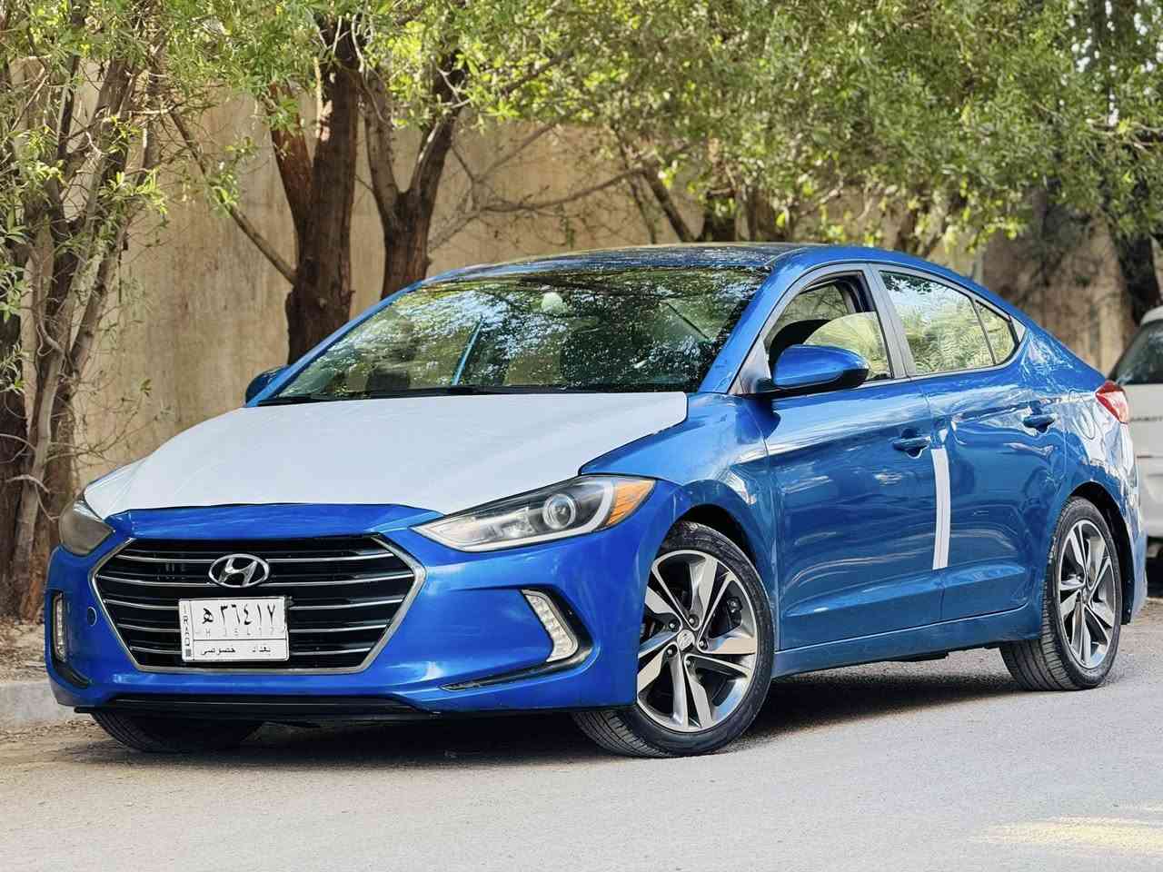 سلام عليكم. خاص مغلق. رجاء. 🙏 
 النترة. موديل. 2018. وارد امريكي. صور مرفق 
موصفات. ماشية 75 كير محرك على وضع شركة
مكان. بغداد.  السعر 118💵.    . *********** 
كامرة دوارة. شاشا. حساس خلفي امامي 
بصمة ابواب. صندوق. رادار. امامي.  فتحة. سقف
رادار. جانبي.  كشنات. تدفى. ويل. كروم لد امامي
خلفي سيارة جاهزة. كير. محرك حدادة. كفالة
