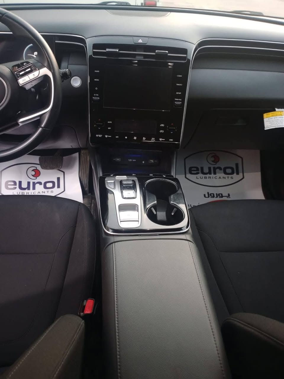 السلام عليكم توسان ٢٠٢٢وارد امريكي هايبرد حادث بلصور *********** ماشيه 104الف سعر 195
