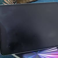 ايباد برو • M1 • ٢٥٦