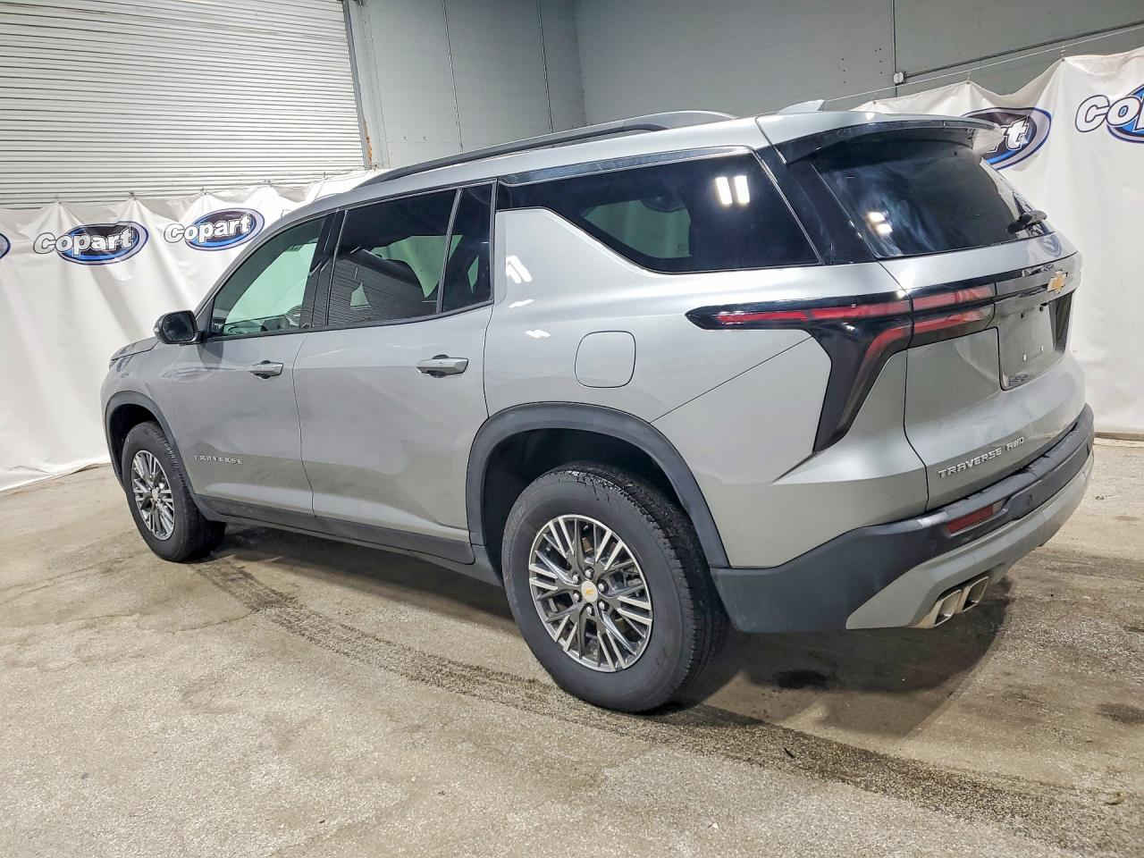 🚨 تنويه مهم
هذه السيارة معروضة في المزاد الأمريكي 🇺🇸
والمزايدة والشراء تتم عن طريق مكتب الباخرة للمزادات 🇮🇶
🔥 تدخل بكتاب الشهداء
───────────────
🚗 نوع السيارة:2026 CHEVROLET TRAVERSE LT
📅 تاريخ المزاد:الاثنين 23-03-2026
💰 السعر: يتحدد داخل المزاد
📊 الممشى:16105 ميل فعلي
🛠️المحرك: 4 سلندر / 2.5 لتر
───────────────

🔥 مجاناً مجاناً مجاناً
📄 تقرير كارفاكس مجاني بدون أي مقابل
───────────────

🚗 سحب السيارة خلال 24 ساعة من وقت التسديد
💸 حسابات مخفّضة وعمولات أقل من السوق
───────────────

🚢 الشحن متوفر من:
🇺🇸 🇨🇦 جميع الولايات الأمريكية والكندية
➡️ شحن مباشر إلى العراق
➡️ العقبة – جبل علي – ميرسين
───────────────

🛃 تخليص كمركي كامل من ميناء أم قصر
🏔️ تخليص كمركي إلى إقليم كردستان
🇯🇴 شحن مباشر إلى عمّان (العقبة)
🇹🇷 شحن إلى ميناء ميرسين – تركيا
───────────────

🏢 فروع الشركة:
📍 الفرع الأول: بغداد – السيدية – الإعلام
📍 الفرع الثاني: الإمارات العربية المتحدة – الشارقة – الصناعية 4
───────────────

👥 مجموعة البيع والشراء:
https://www.facebook.com/share/g/17pXXBgeeU/?mibextid=wwXIfr

───────────────

🎵 TikTok:
https://www.tiktok.com/@al_bakhera?t=8qGOLioZlVE&_r=1

───────────────

📞 للاستفسار والتواصل:
+9647739115599


**إذا كنت صاحب هذا الإعلان وتريد حذفه لأي سبب، رجاءا أرسل رسالة إلى الدعم الفني**
